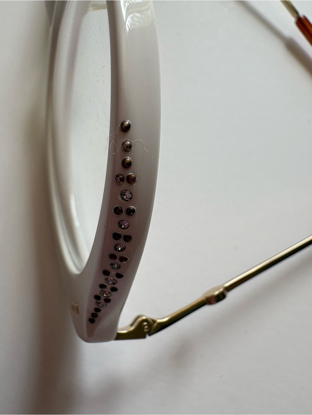 Gucci Glasses - Picture 13 of 16